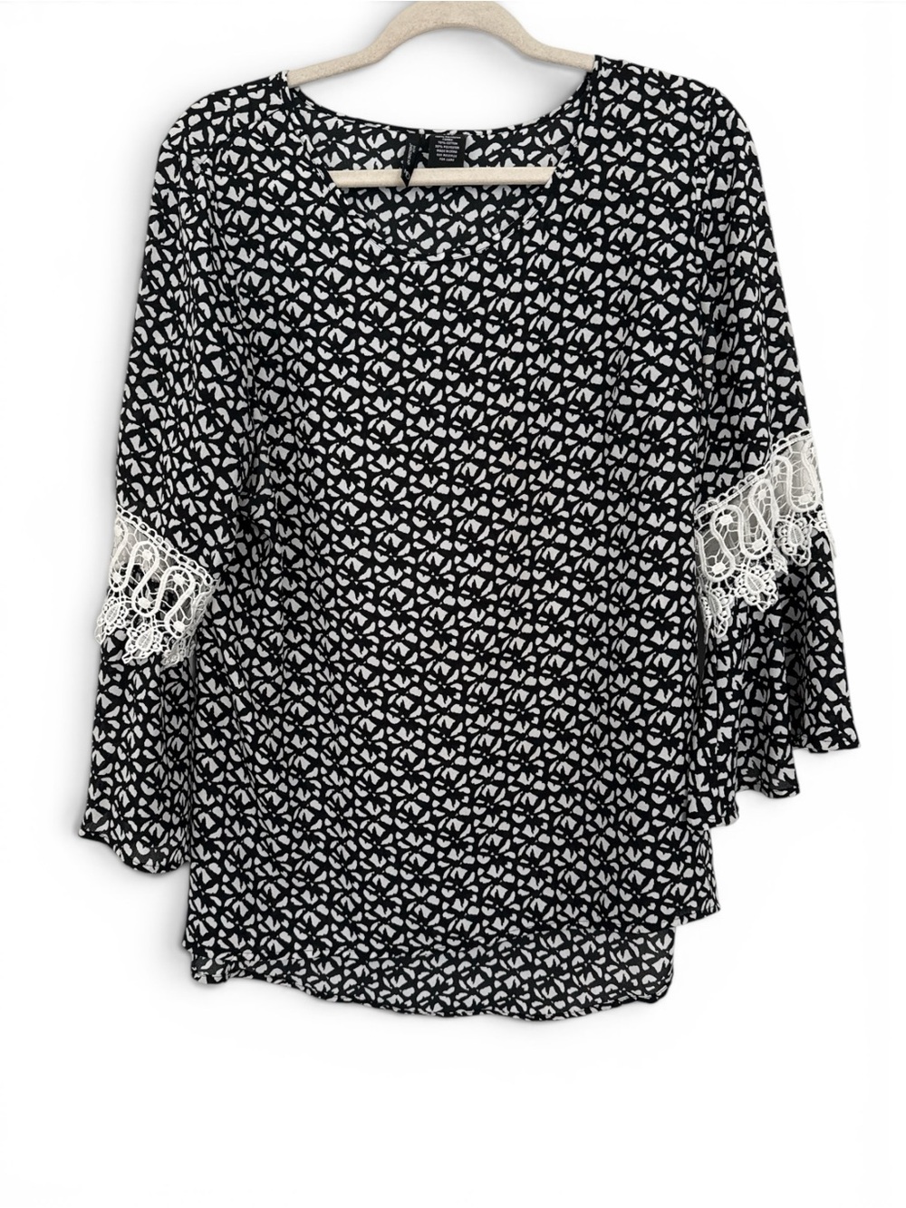 New Directions Black & White Printed Lace-Accent Blouse 3/4 Bell Sleeve Size PXL